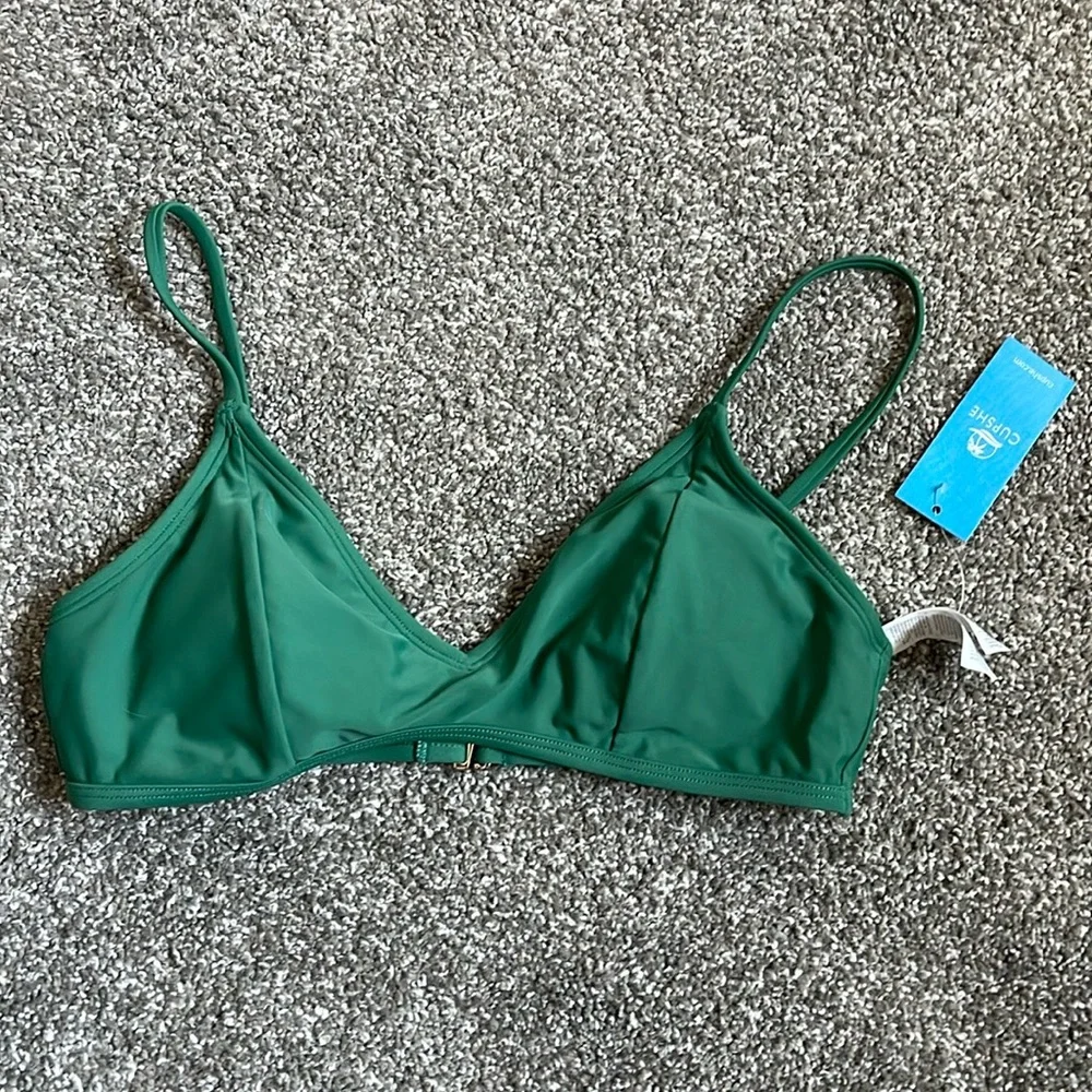 NWT Cupshe Green Bikini Top, size Med - Picture 1 of 6